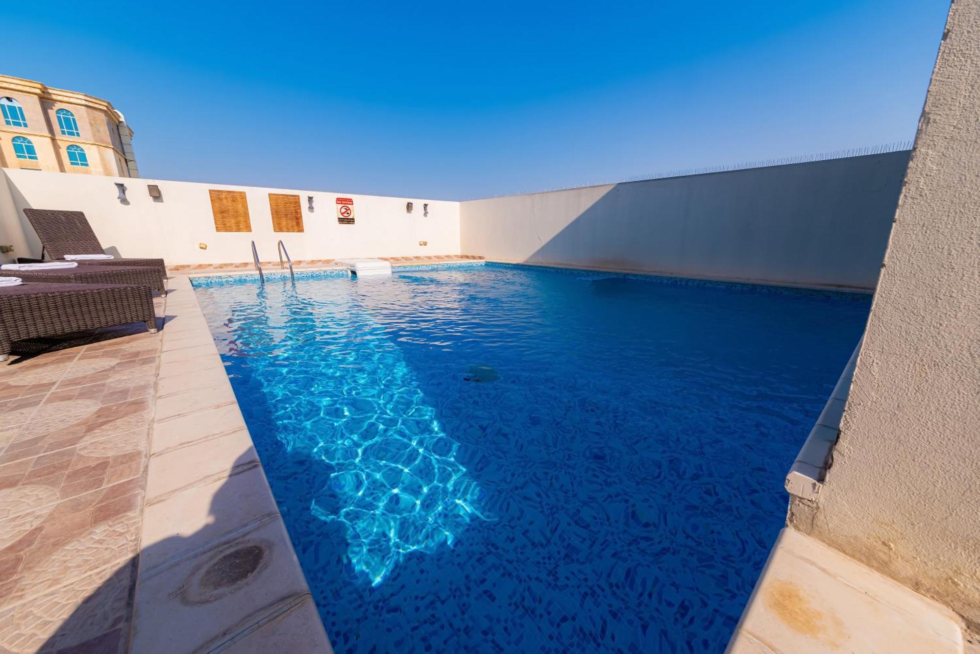 Saraya Palace Hotel Doha Extérieur photo